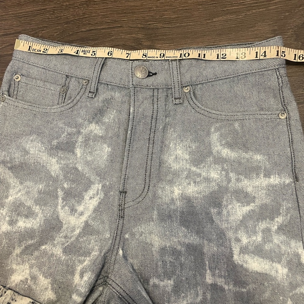 New Rag & Bone Maya High Waist Tie Dye Shorts Light Grey & white Size 28 - Picture 4 of 10